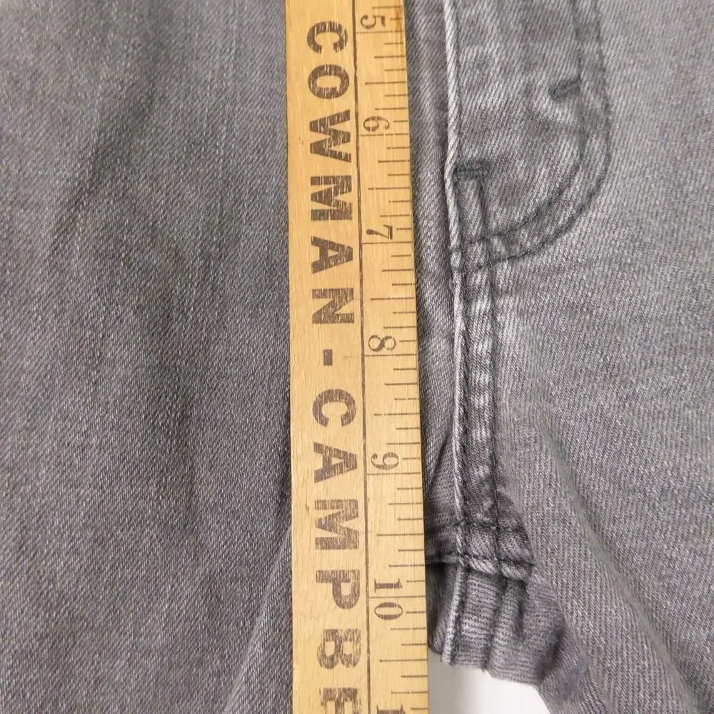 Levis have show